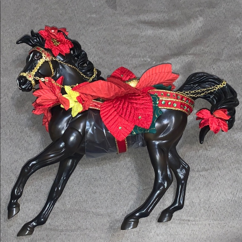 Bryer 2012 holiday horse